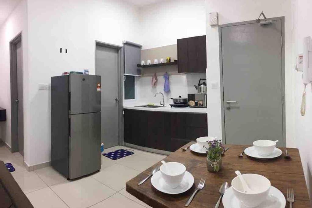 盛婷民宿a S&Thomez 2Bedrooms Mesamall Wifi Klia Usim Miu Inti Nu Nilai Eksteriør billede