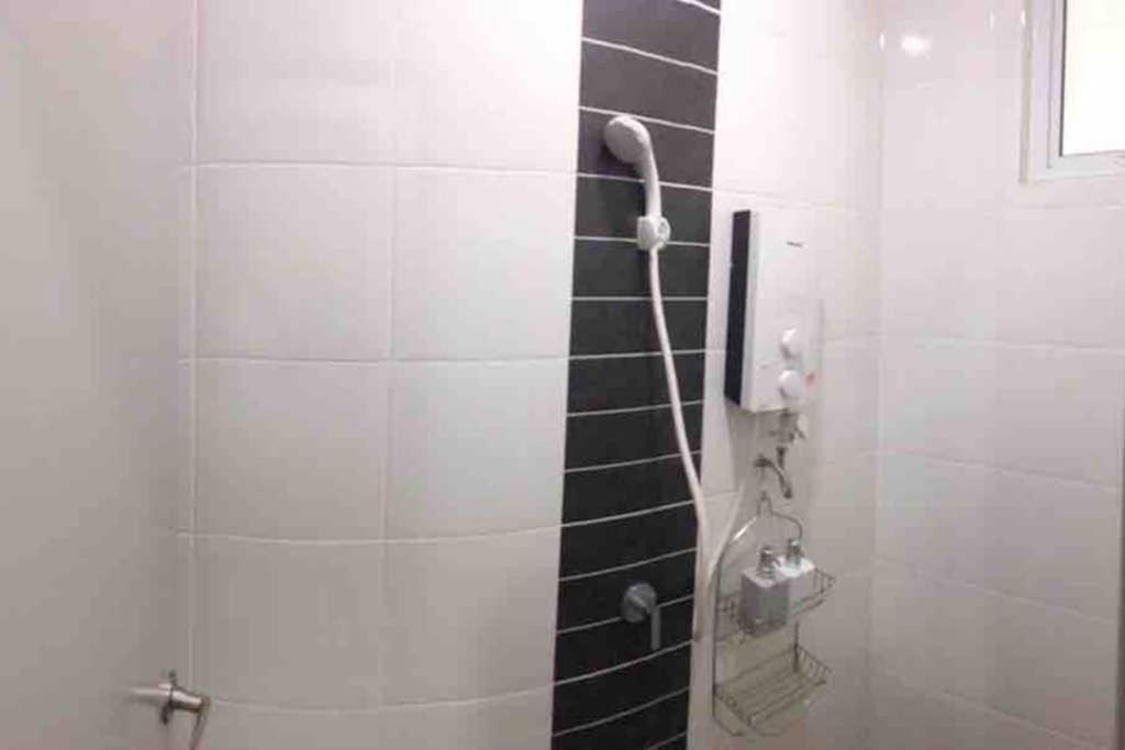 盛婷民宿a S&Thomez 2Bedrooms Mesamall Wifi Klia Usim Miu Inti Nu Nilai Eksteriør billede