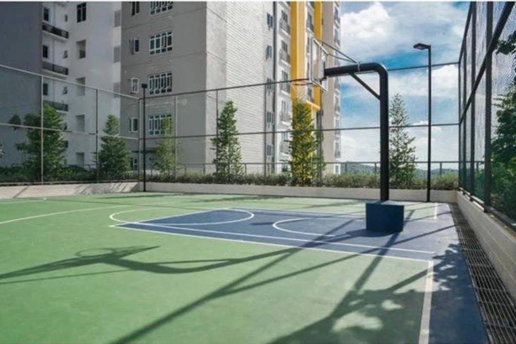 盛婷民宿a S&Thomez 2Bedrooms Mesamall Wifi Klia Usim Miu Inti Nu Nilai Eksteriør billede