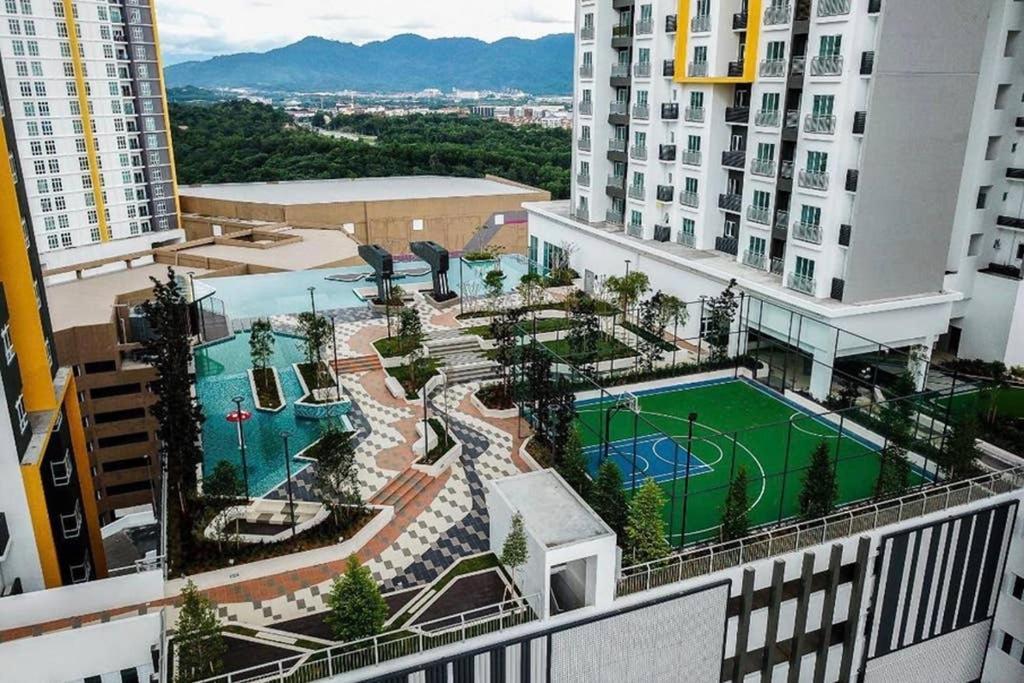 盛婷民宿a S&Thomez 2Bedrooms Mesamall Wifi Klia Usim Miu Inti Nu Nilai Eksteriør billede