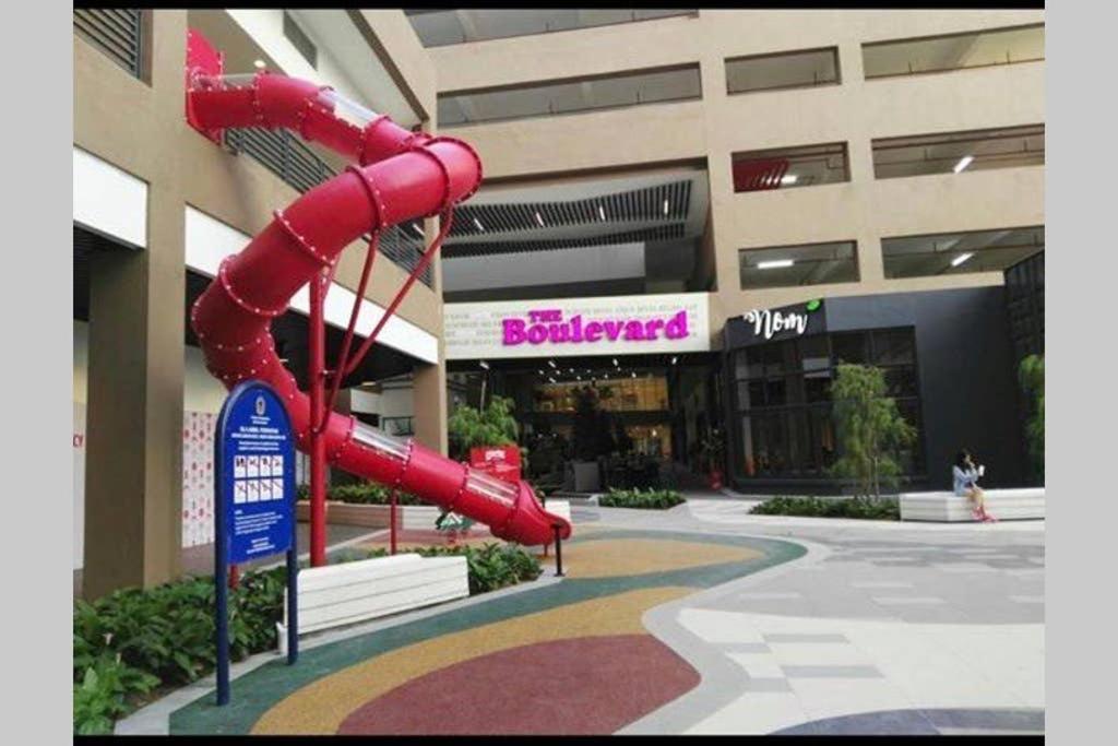 盛婷民宿a S&Thomez 2Bedrooms Mesamall Wifi Klia Usim Miu Inti Nu Nilai Eksteriør billede
